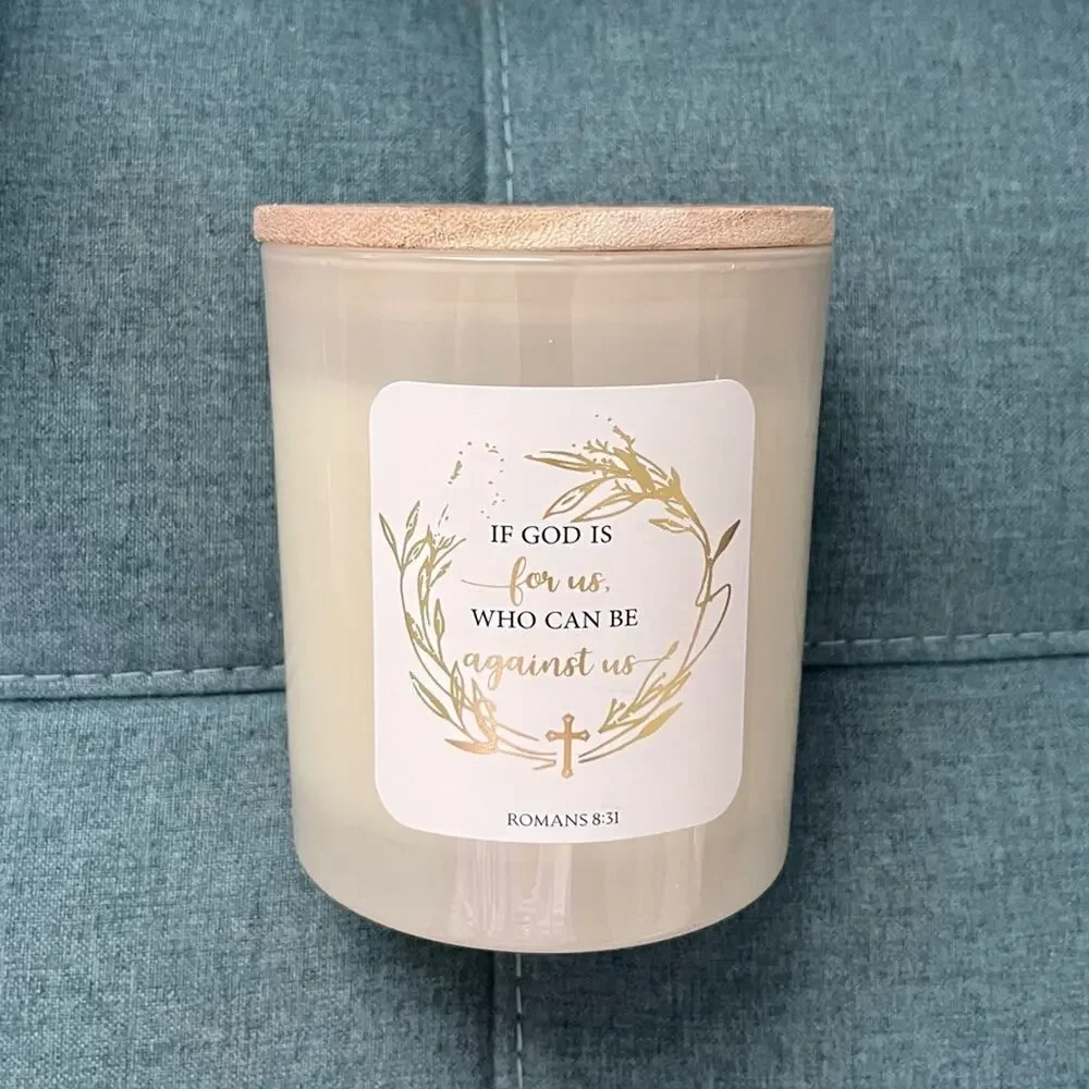 NEW! Le Chandelle Blush & Bloom Premium Parchita Pedals 10oz Candle Romans 8:31